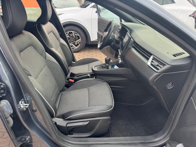 RENAULT Clio usata, con Sistema di navigazione