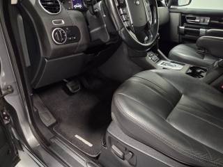 LAND ROVER Discovery usata, con Autoradio digitale