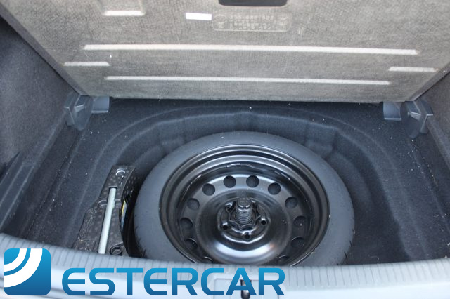 VOLKSWAGEN Golf usata, con Sedile posteriore sdoppiato