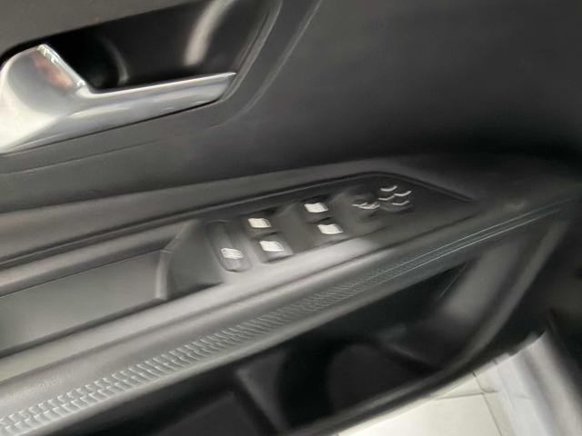 PEUGEOT 3008 usata, con Sensore di luce