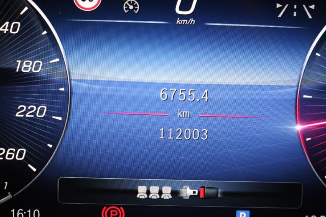 MERCEDES-BENZ C 220 usata, con Autoradio digitale