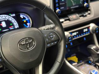 TOYOTA RAV 4 usata, con Sistema di navigazione
