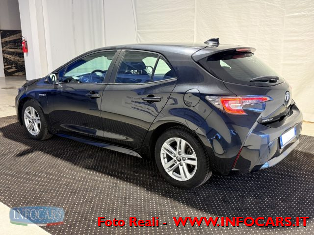 TOYOTA Corolla usata, con Airbag