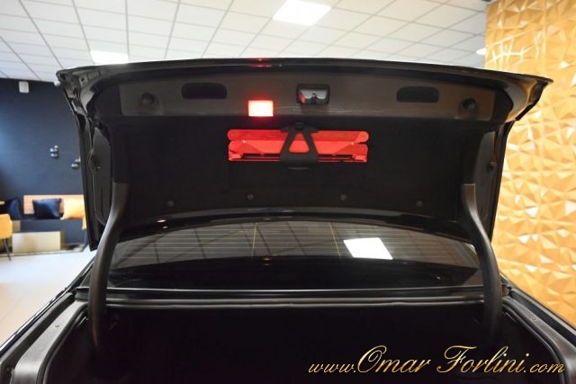 MERCEDES-BENZ E 300 usata 149