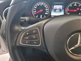 MERCEDES-BENZ C 220 usata, con Chiusura centralizzata