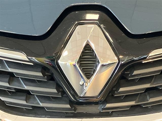 RENAULT Captur usata, con Sensori di parcheggio posteriori