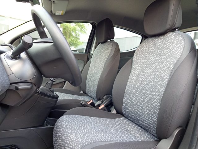 LANCIA Ypsilon usata, con Sedile posteriore sdoppiato