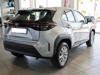 TOYOTA Yaris usata, con Alzacristalli elettrici