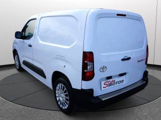 TOYOTA Proace City usata, con Autoradio digitale