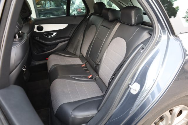 MERCEDES-BENZ C 200 usata, con Fari bi-xeno