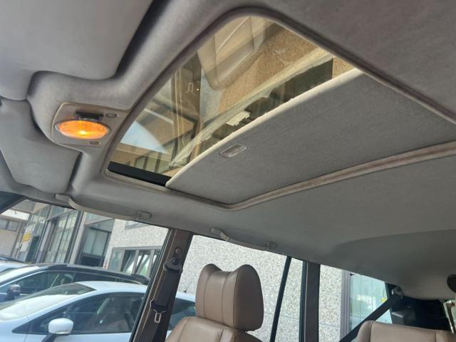 LAND ROVER Range Rover usata, con Bracciolo