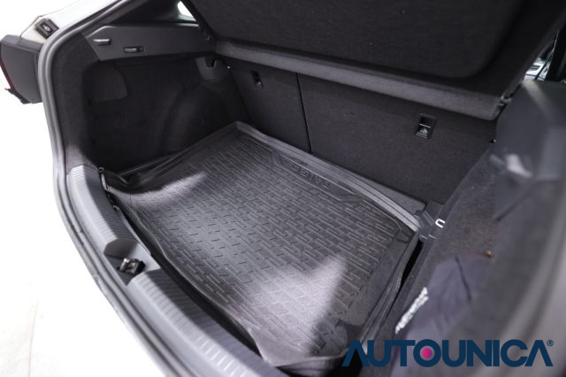 VOLKSWAGEN Taigo usata 48