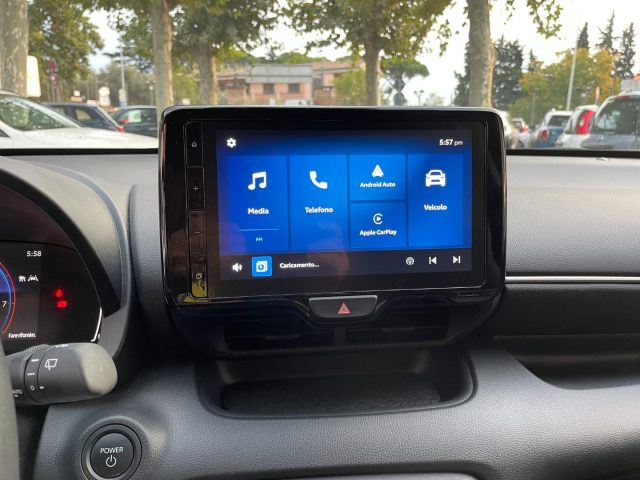TOYOTA Yaris usata, con Controllo automatico clima