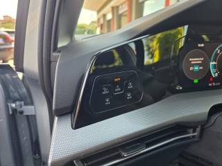 VOLKSWAGEN Golf usata, con Android Auto