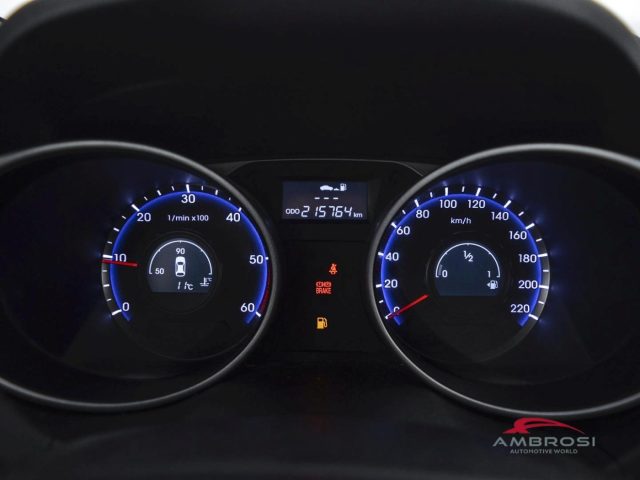 HYUNDAI iX35 usata 12
