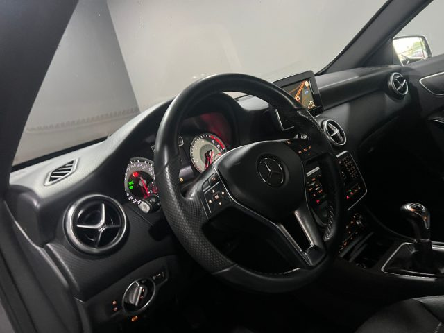 MERCEDES-BENZ A 180 usata, con Autoradio