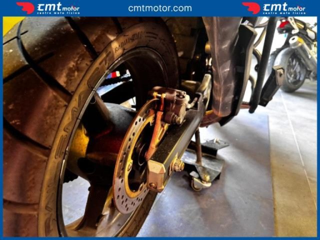 SUZUKI V-Strom 650 usata 14