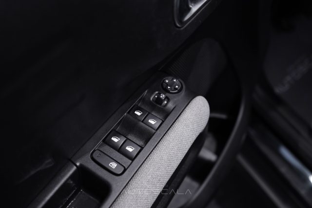 CITROEN C3 Aircross usata, con Controllo automatico clima