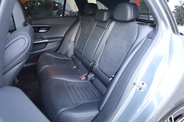 MERCEDES-BENZ C 300 usata 114