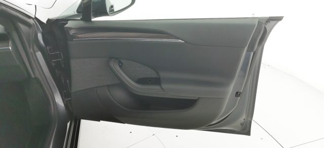 TESLA Model S usata, con Frenata d