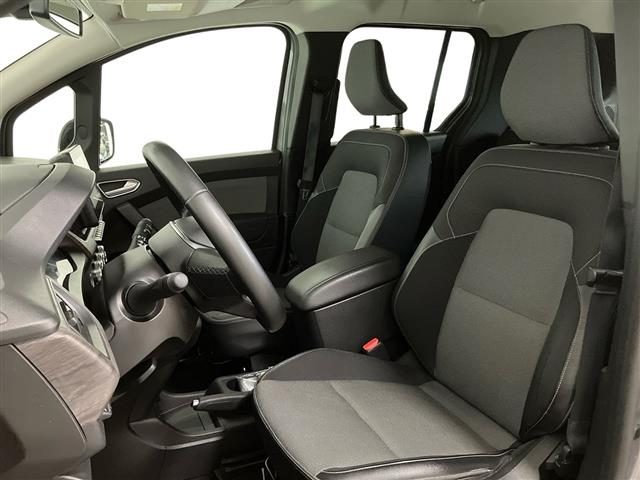 RENAULT Kangoo usata 10