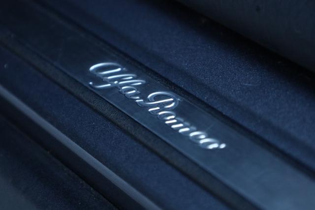 ALFA ROMEO Stelvio usata, con Chiusura centralizzata senza chiave