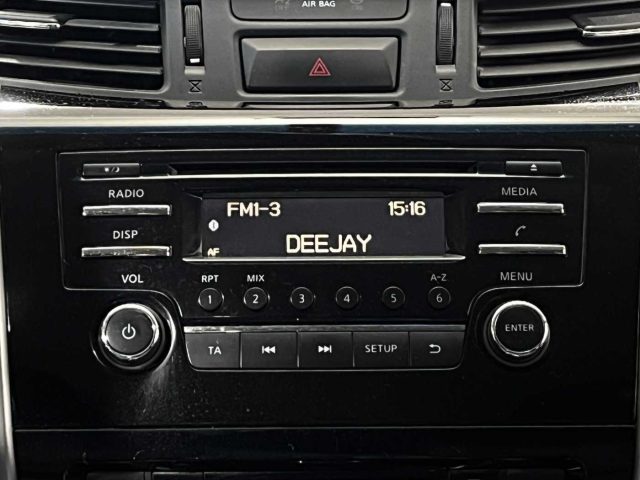 NISSAN Navara usata, con Bluetooth