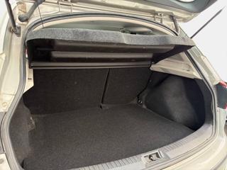 NISSAN Qashqai usata, con Fari Xenon