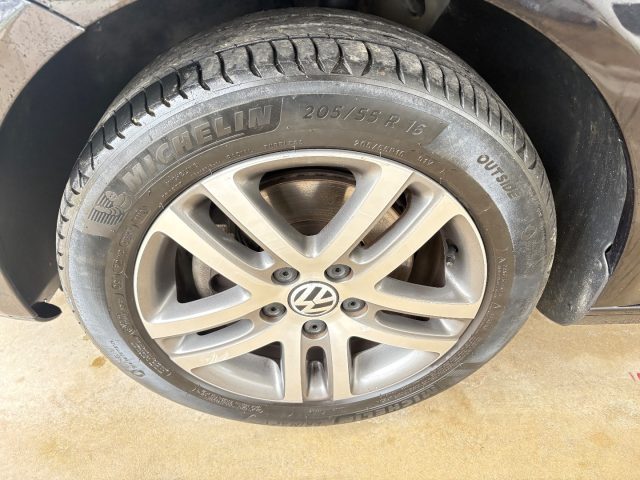 VOLKSWAGEN Touran usata 46