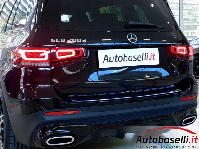 MERCEDES-BENZ GLB 200 usata, con Bracciolo