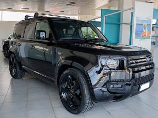 LAND ROVER Defender usata, con Fendinebbia