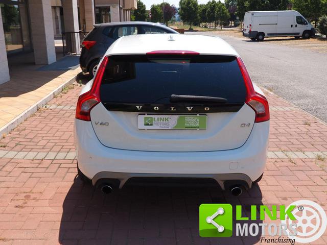 VOLVO V60 usata, con Autoradio