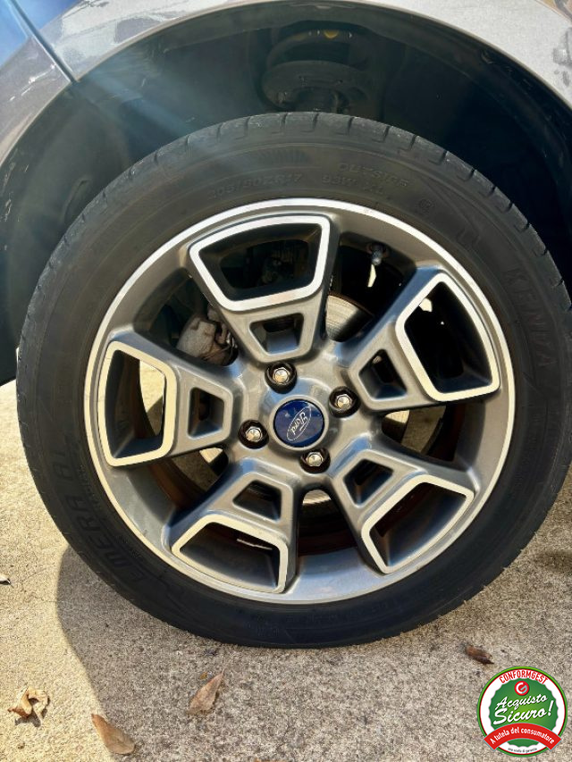 FORD EcoSport usata, con Vetri oscurati