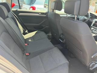 VOLKSWAGEN Passat Variant usata, con Climatizzatore