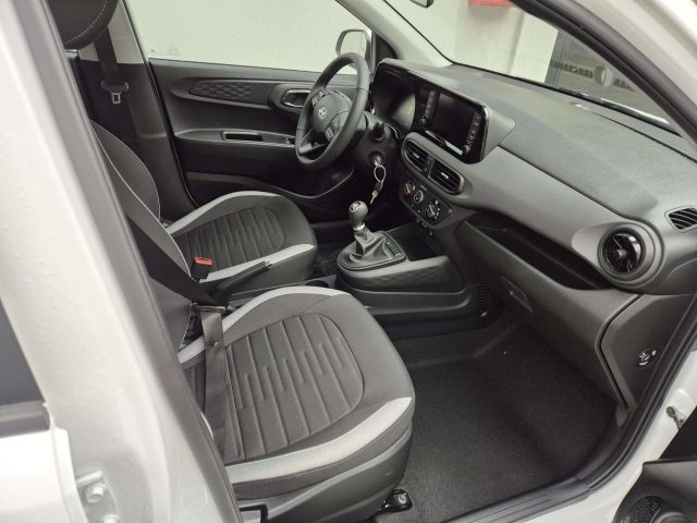 HYUNDAI i10 usata, con Controllo trazione