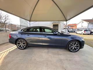 VOLVO S90 usata, con Autoradio
