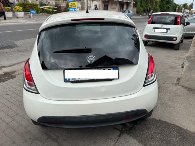LANCIA Ypsilon usata, con Chiusura centralizzata