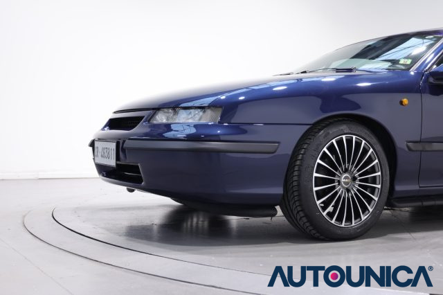 OPEL Calibra usata, con Specchietti laterali elettrici