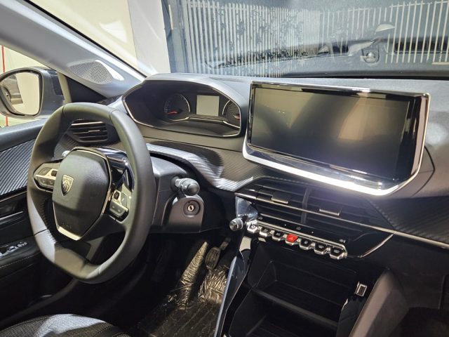 PEUGEOT 208 usata, con Touch screen