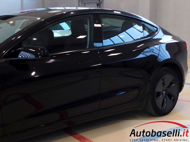 TESLA Model 3 usata, con Fari LED