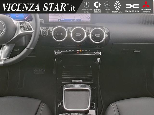 MERCEDES-BENZ A 180 usata, con Autoradio