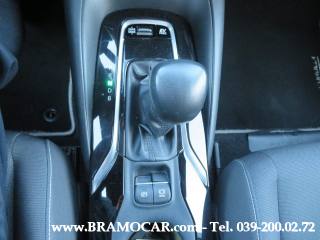 TOYOTA Corolla usata, con USB