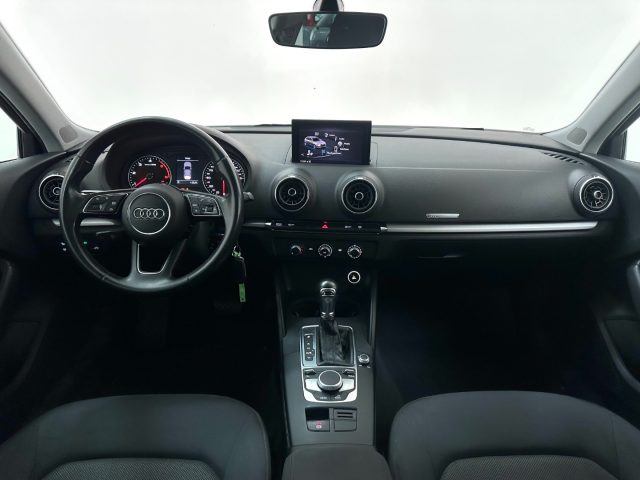AUDI A3 usata, con Autoradio