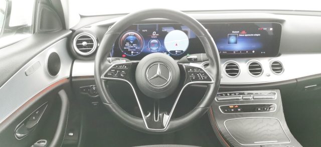 MERCEDES-BENZ E 300 usata 61