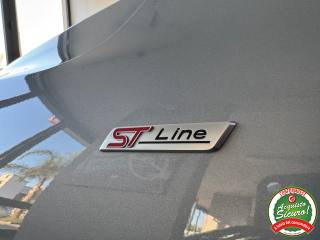 FORD Kuga usata, con USB