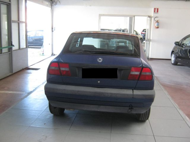 LANCIA Delta usata, con Controllo automatico clima