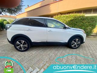 PEUGEOT 3008 usata, con Boardcomputer