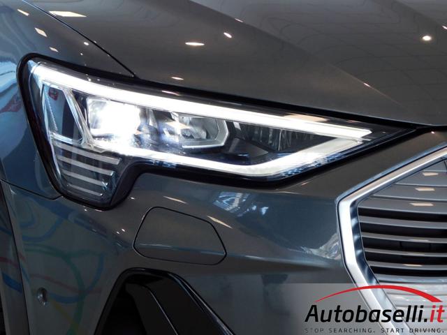 AUDI e-tron usata, con USB