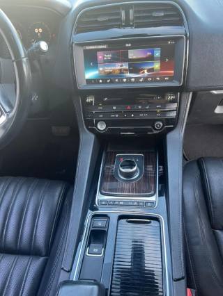 JAGUAR E-Pace usata, con Controllo trazione