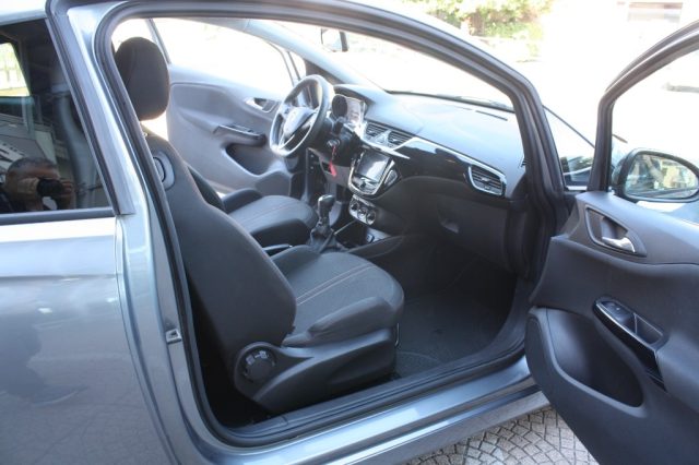 OPEL Corsa usata, con Cruise Control